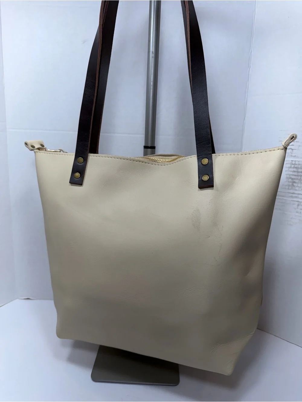 portland leather goods spacious cream
